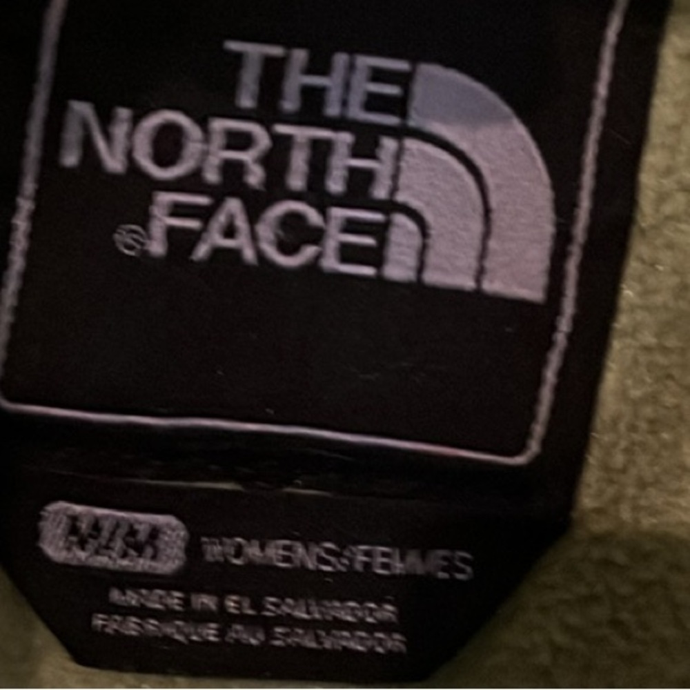 The North Face women’s medium green polartec jacket zip pockets - Picture 3 of 10